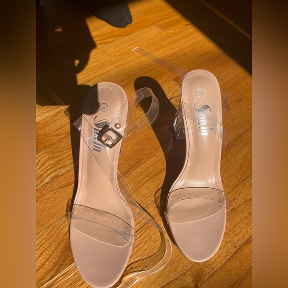 Nude clear heels - Picture 2 of 3